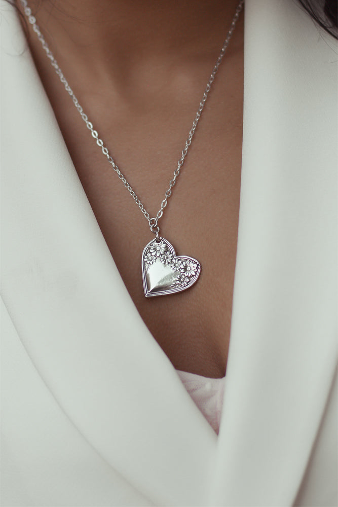 Sadie Sterling Silver Heart Necklace– Silver Spoon Jewelry