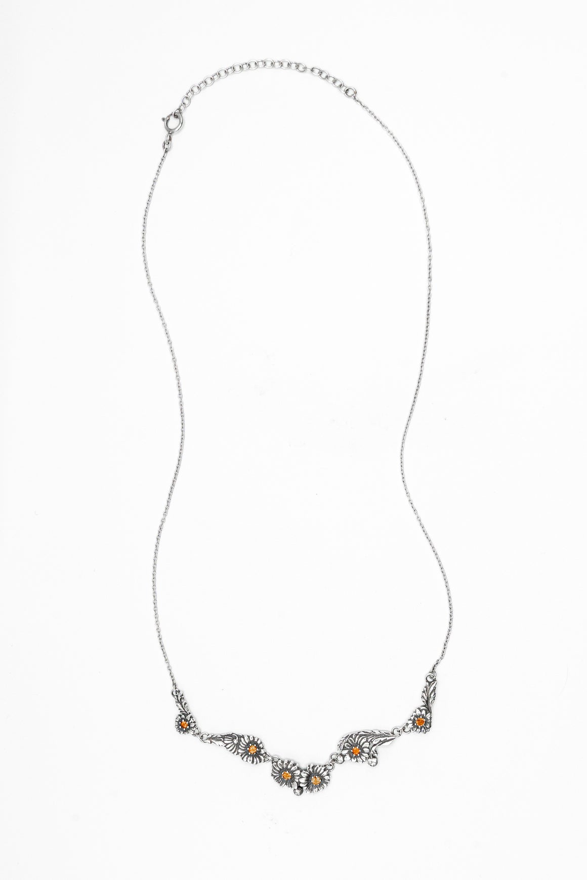 Daisy Necklace